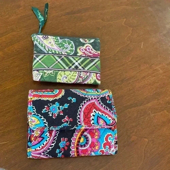 Vera Bradley tri fold & pouch zipper wallets - Picture 1 of 12
